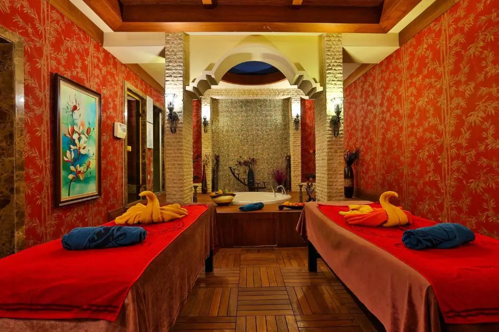 Crystal De Luxe Resort and Spa